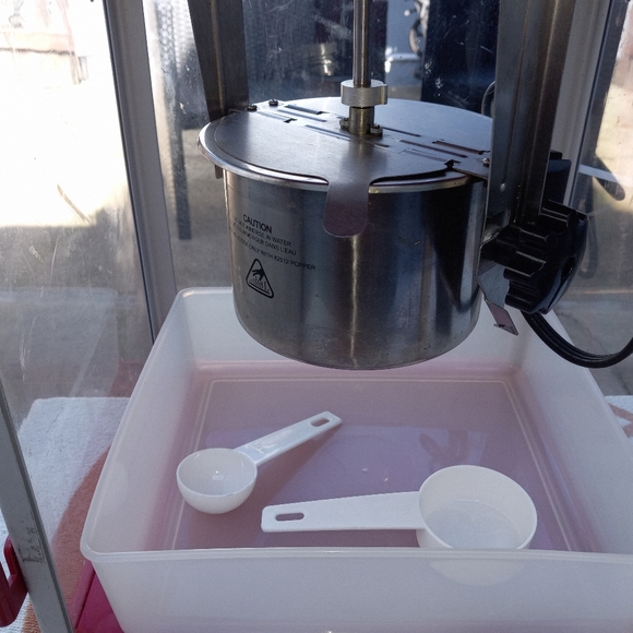 Popcorn machine - Picture 9 of 12